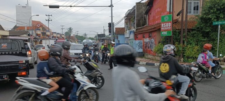Banyak Pelanggaran Belum Terjangkau Kamera ETLE, Polres Salatiga Terapkan Tilang Manual